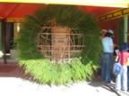 Silletera Frame - Under Construction - Flower Festival 2006 (211kb)