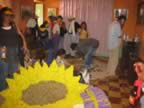 Making the Silleta - Silletero OPEN HOUSE - Flower Festival 2006 (178kb)